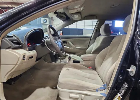 2009 Toyota Camry Base z USA, uszkodzony, nr VIN 4T4BE46K49R137587